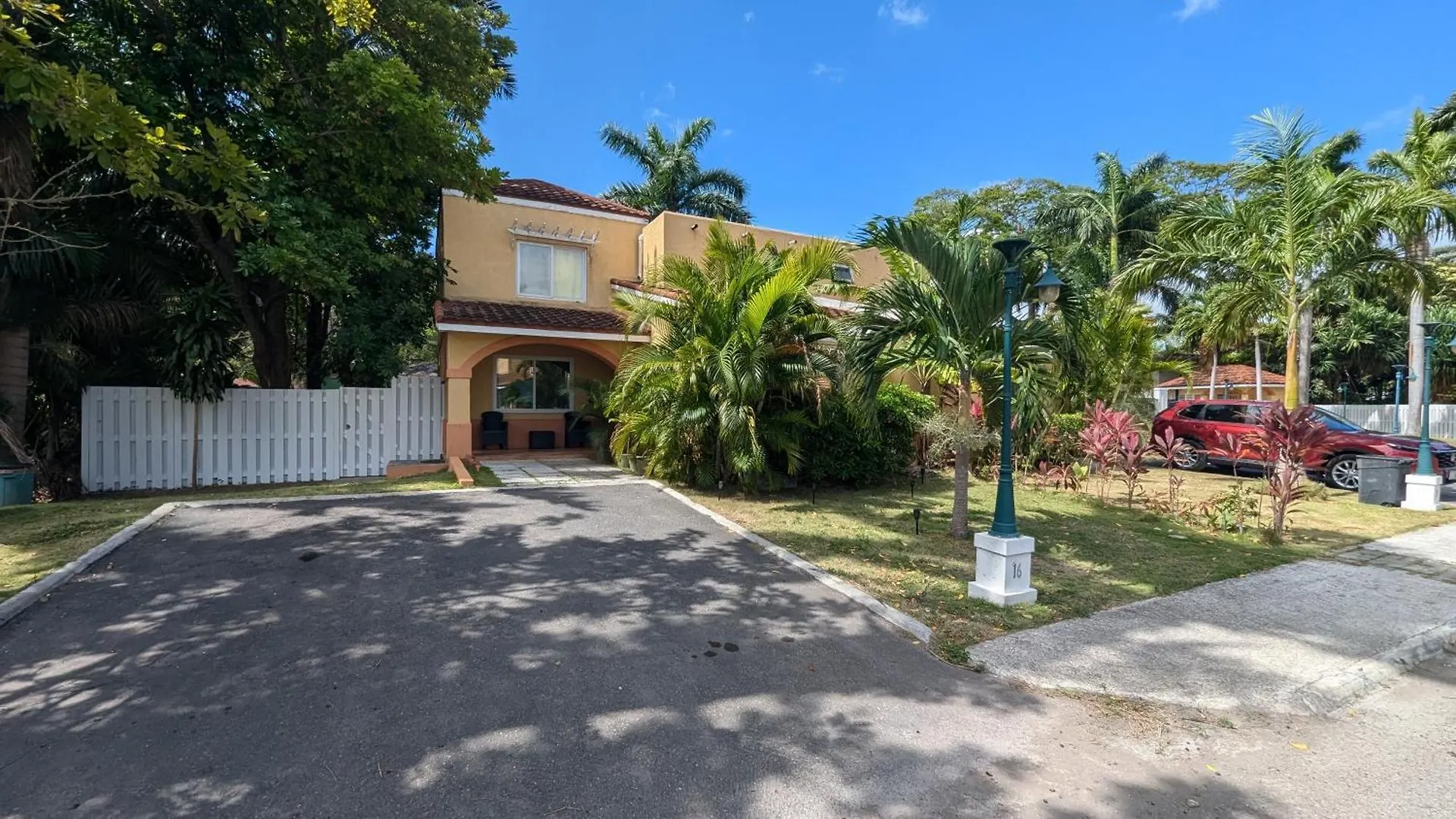 Mobay Las Palmas Montego Bay Villa